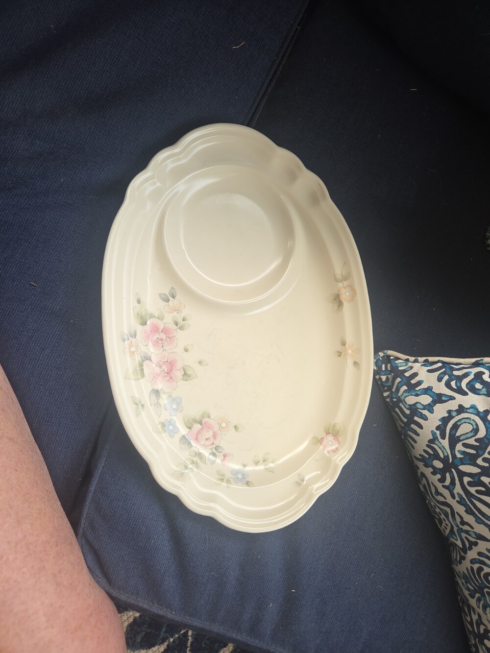 Pfaltzgraff Tea Rose Oval Platter Cream Floral Ceramic - Used